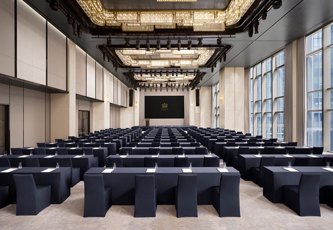 더 그레이트 홀